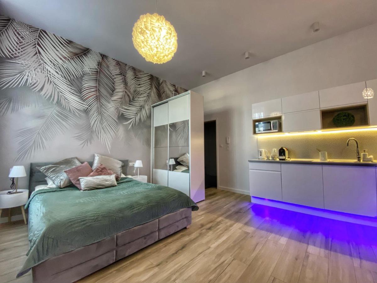 Apartament Bialy Z Jacuzzi Krakow Exterior photo